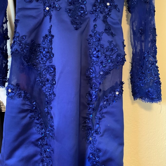 Exquisite evening gown. Excellent condition. - Picture 7 of 8